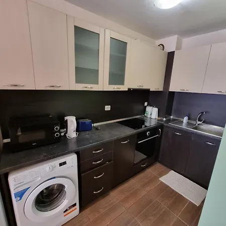 Apartament Sunny In Great Location And Close To Varna's Center Warna